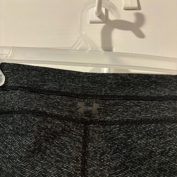 Under Armour Leggings - Picture 2 of 2